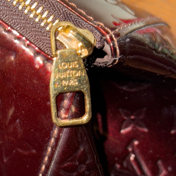 Louis Vuitton merlot Vernis Satchel with Signature Monogram - Picture 3 of 14